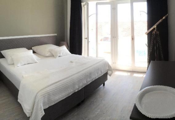 Seaside Villa With Private Pool Home By The Sea - Villa טרוגיר מראה חיצוני תמונה